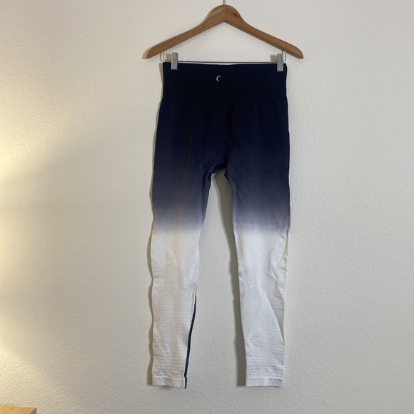 Zyia Black White Ombre Performance 7/8 24” Legging Tights Sz. M - Picture 7 of 8